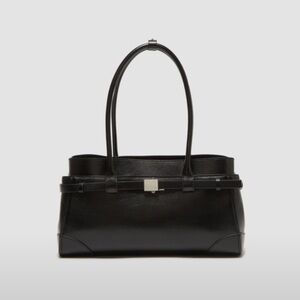 Couronne Bonheur 32 Shoulder Bag